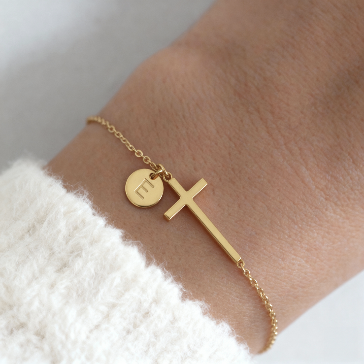 ✨Initial Bracelet "Cross" | Selected Letter Pendant | Perfect for Daily Wear or Gifting 🎁✨